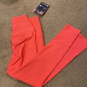 Born Primitive Paragon Legging in Fiery Rose NWT